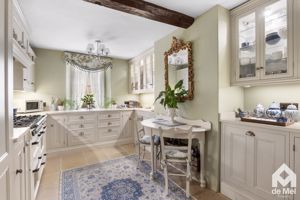 Photo 17- click for photo gallery